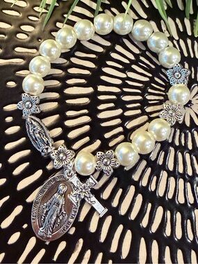 Pearl Bead Religious Charm Bracelet with Silver Accents